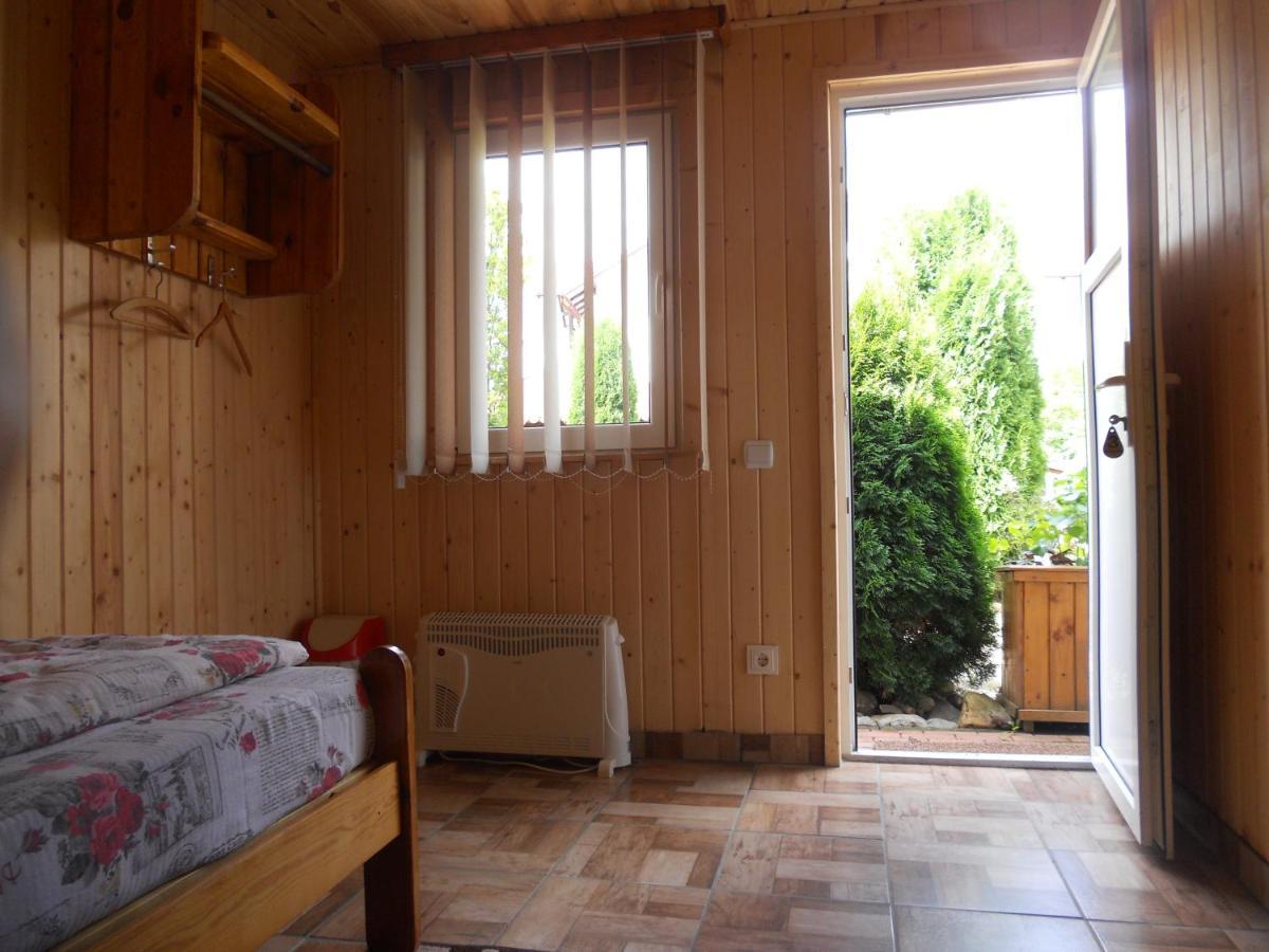 Pension, Camping & Biker Station Zur Deutschen Eiche Ciocanesti 외부 사진